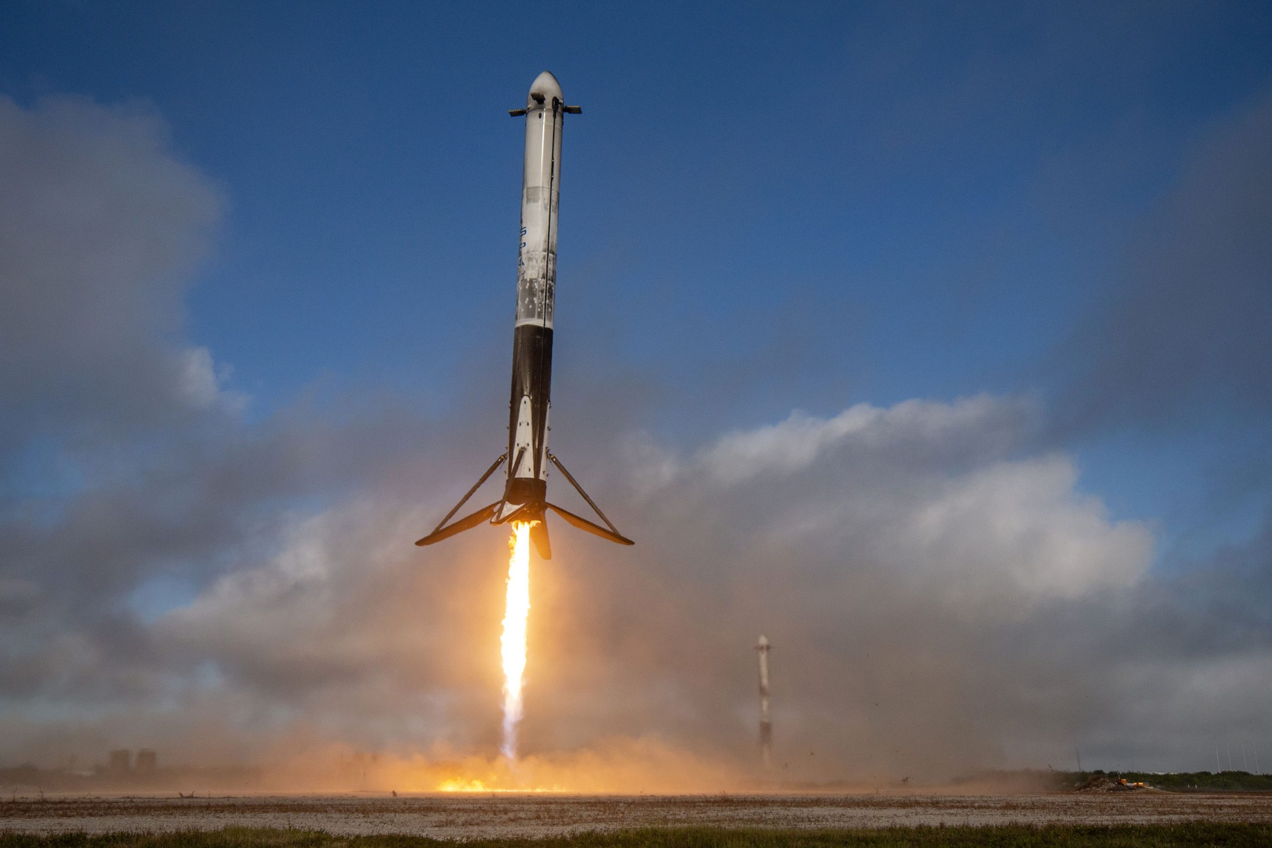 Despega el cohete Falcon 9 de Space X