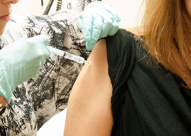 Invitan a vacunarse contra el Virus del Papiloma Humano en NL