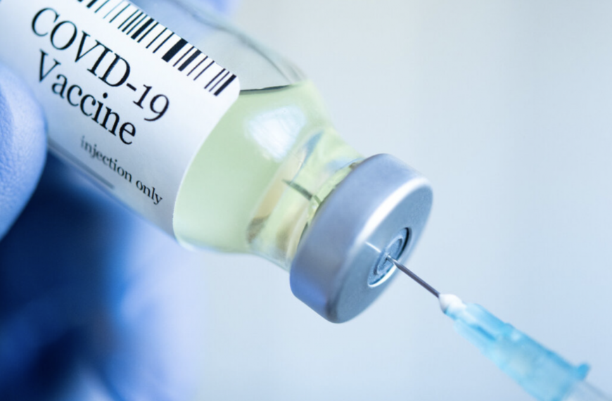 Cofepris autoriza venta de vacunas contra Covid-19