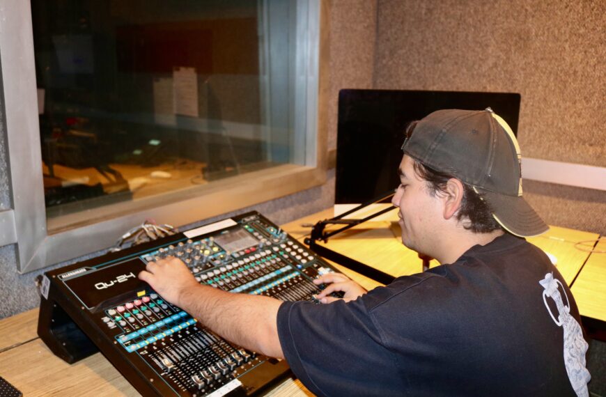 Carrera de Comunicación de la UDEM, la tercera mejor del país