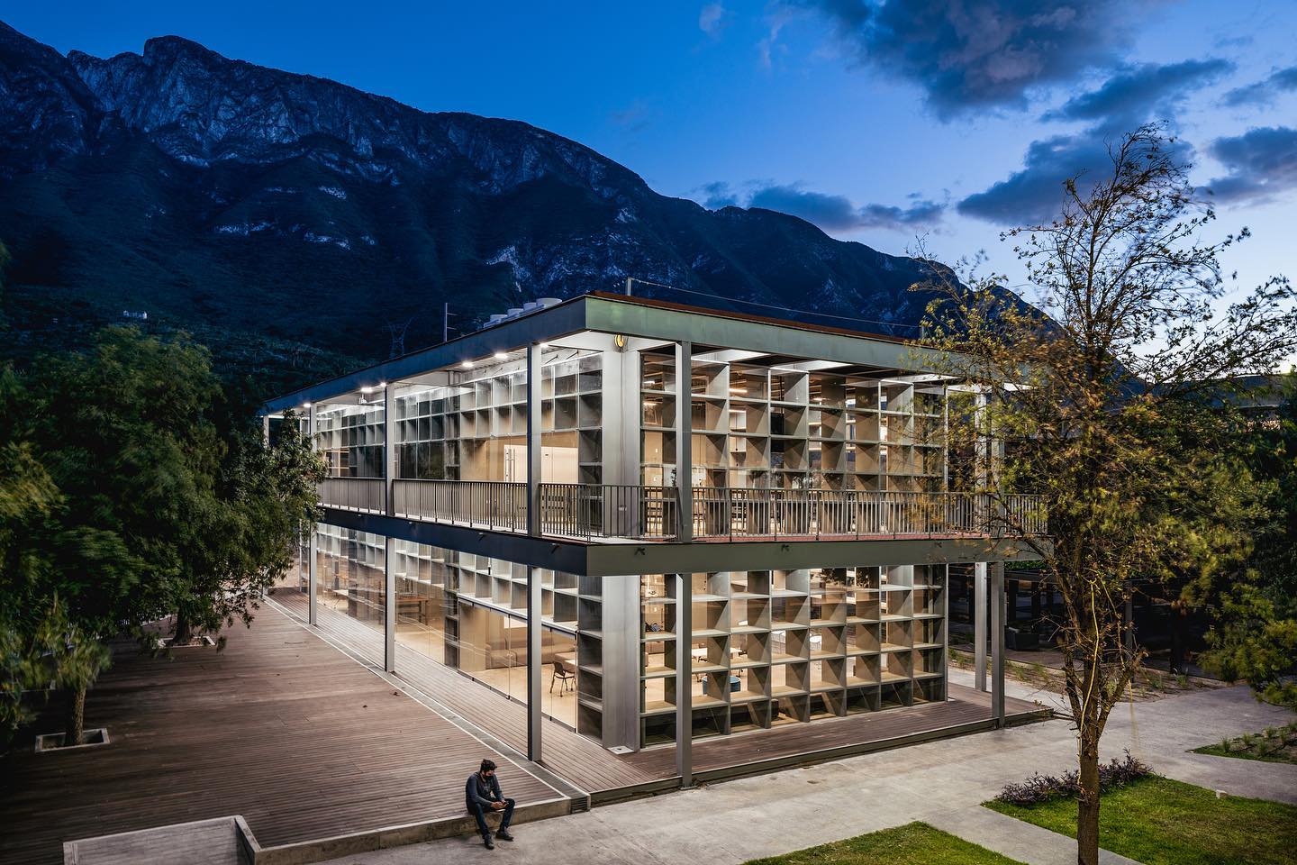 ¿Cómo diseñar los espacios del futuro? Expertos y estudiantes de la UDEM exploran opciones