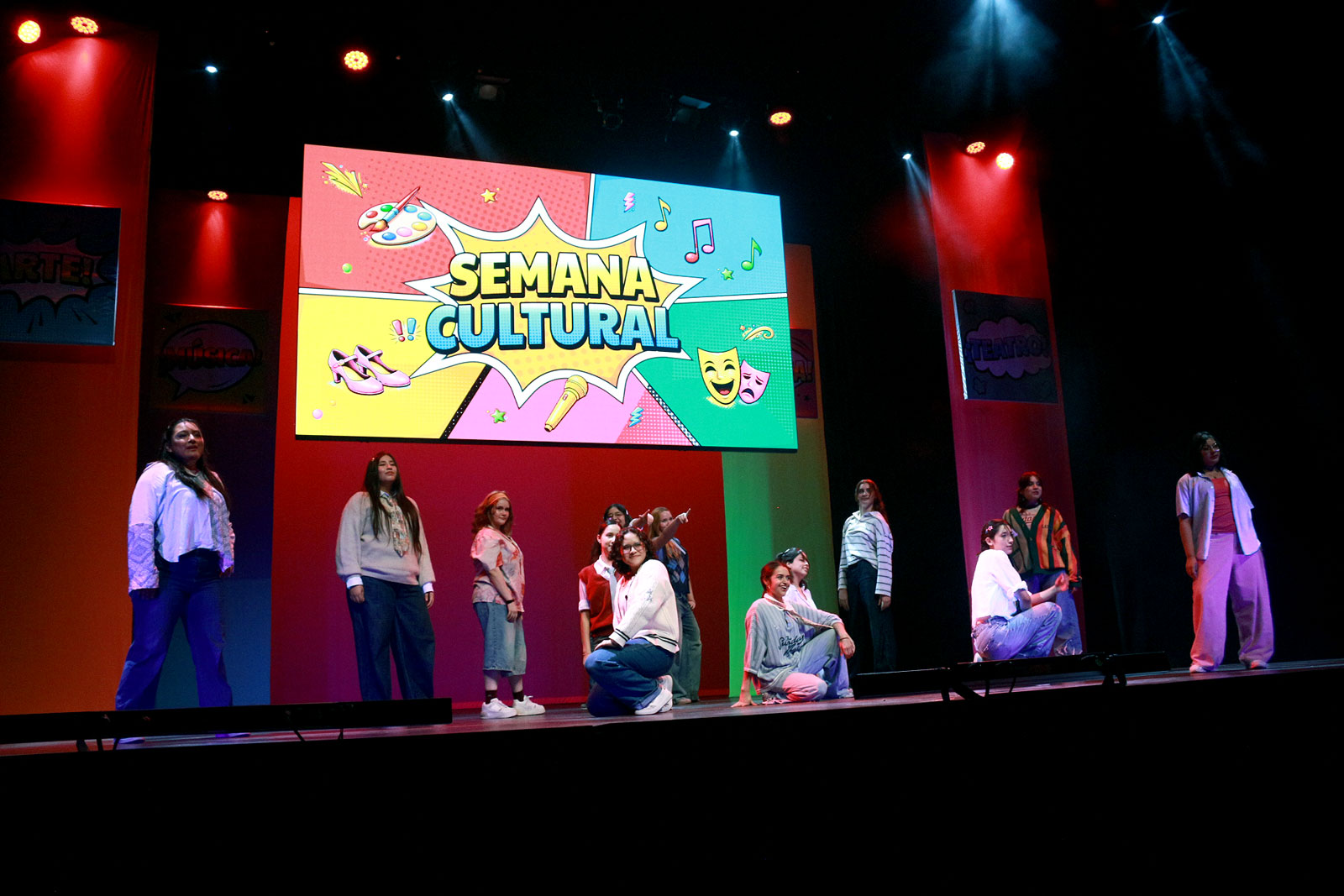 Grupo estudiantil contagia el gusto por el K-pop durante la Semana Cultural de la UDEM